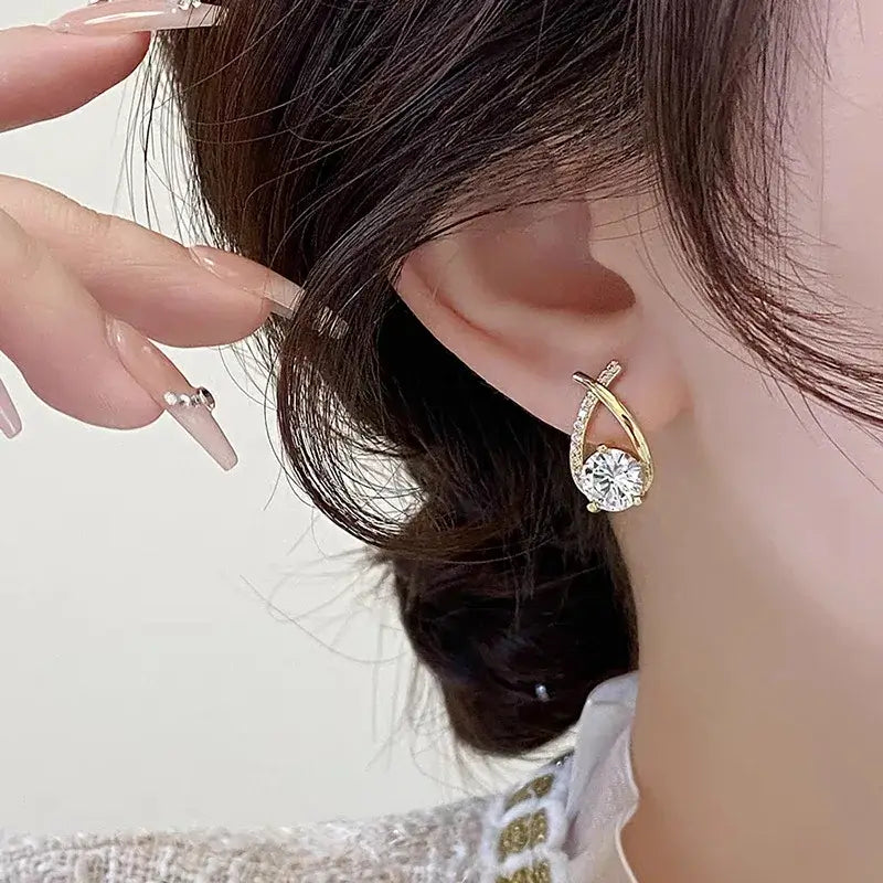 Shiny Micro-inlaid Rhinestone Earrings Ladies Fashion Delicate Geometric Cross Stud Earring Daily Life Party Ear Accessory